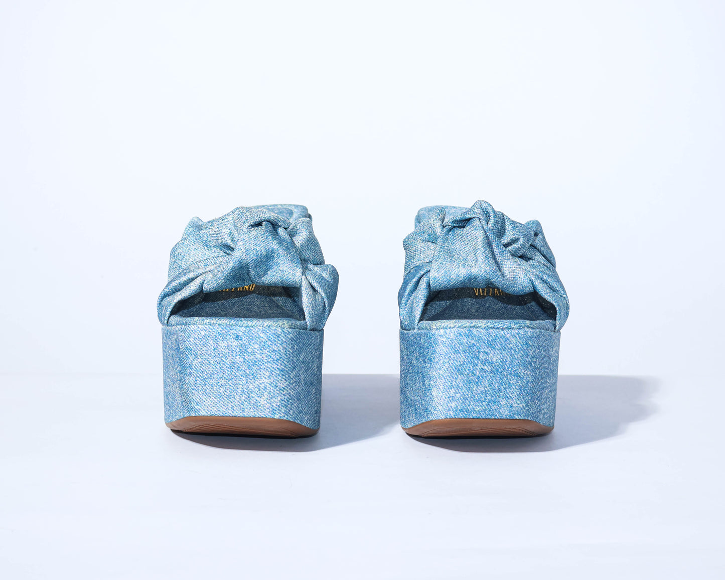 Platform Mule VIZZANO