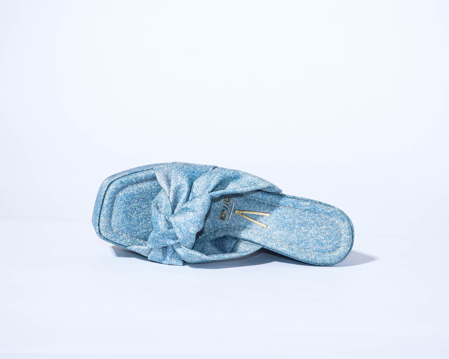 Platform Mule VIZZANO